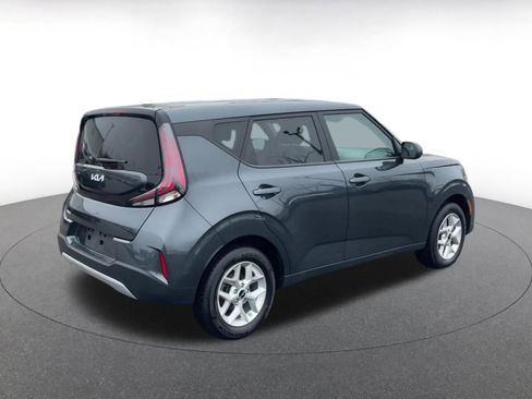 Used 2025 Kia Soul LX w/ LX Technology Package image 15