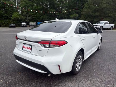 Used 2021 Toyota Corolla LE FWD image 14