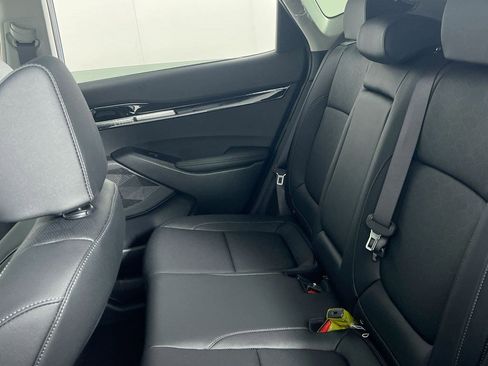 New 2026 Kia Seltos SX w/ SX Sunroof Package image 31