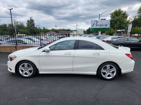 Used 2015 Mercedes-Benz CLA 250 image 2