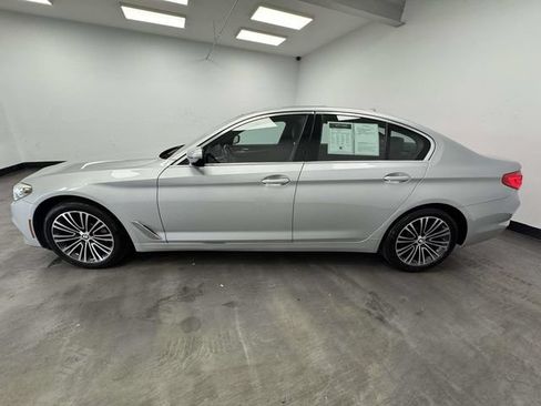 Used 2019 BMW 530i xDrive w/ Convenience Package AWD/4WD image 9