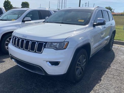Used 2020 Jeep Grand Cherokee Limited RWD image 3