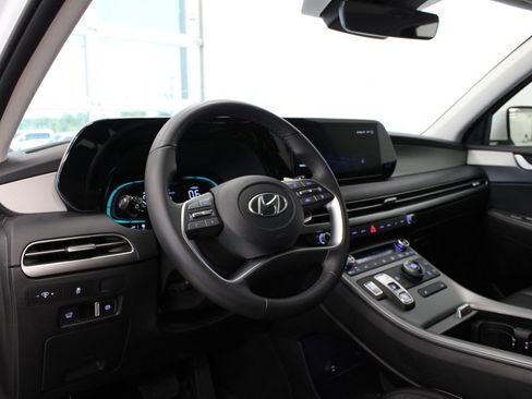 Used 2025 Hyundai Palisade XRT FWD image 13