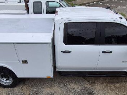 Used 2023 Chevrolet Silverado 3500 W/T w/ WT Convenience Package AWD/4WD image 3