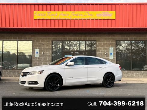 Used 2017 Chevrolet Impala LT image 1