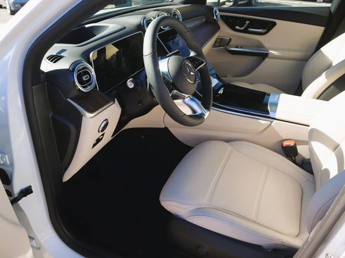 New 2026 Mercedes-Benz GLC 300 4MATIC image 13