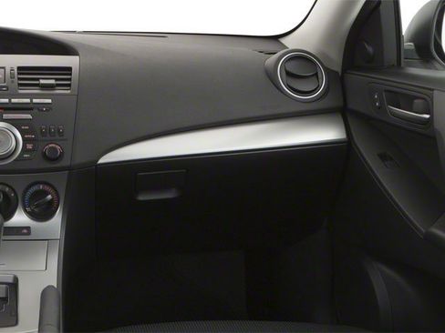 Used 2010 MAZDA MAZDA3 i Sport FWD image 21