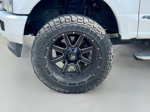 Used 2019 Ford F250 Platinum w/ Platinum Ultimate Package image 10