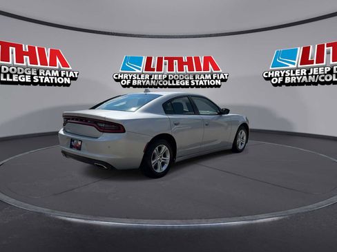 Used 2023 Dodge Charger SXT RWD image 8
