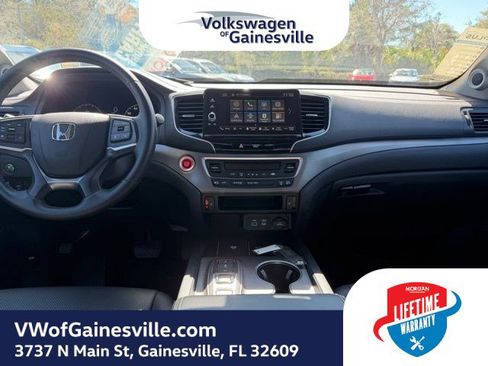 Used 2025 Honda Ridgeline RTL image 11