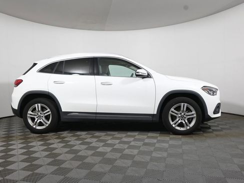 Used 2023 Mercedes-Benz GLA 250 4MATIC image 8