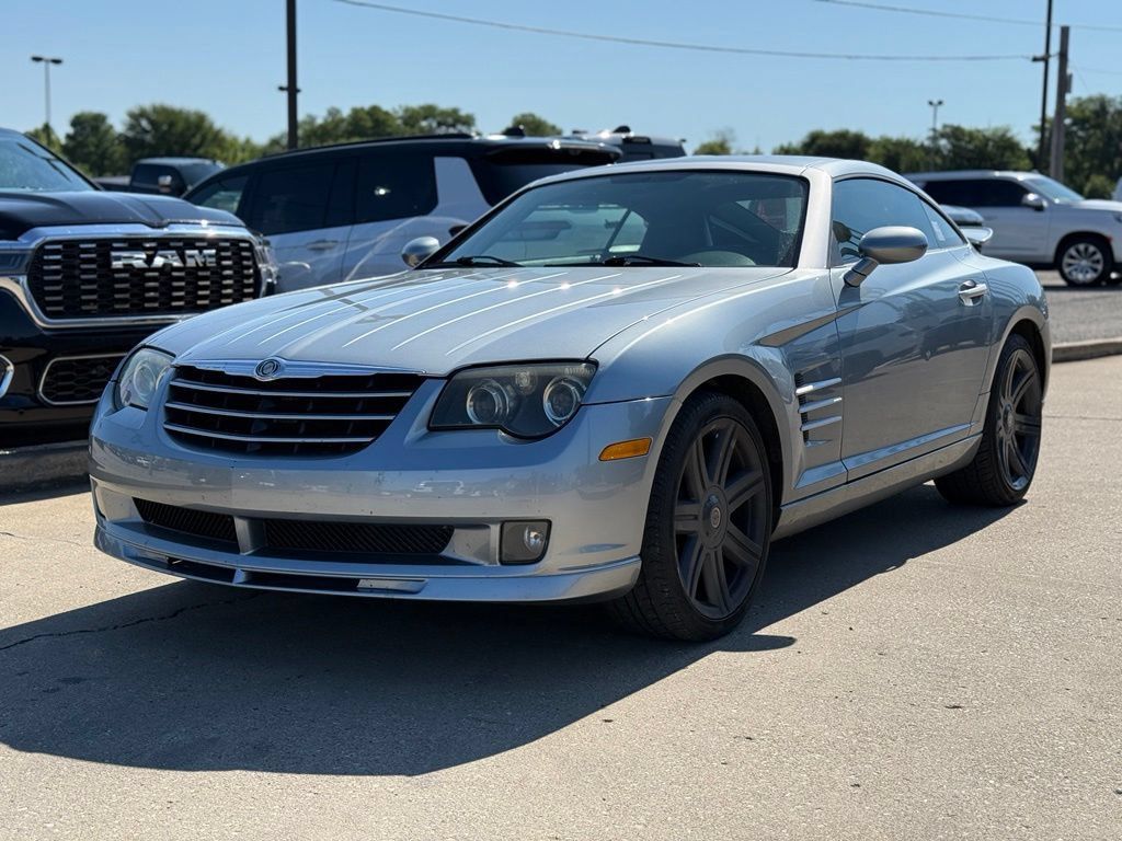 Used 2005 Chrysler Crossfire SRT-6 RWD image 2