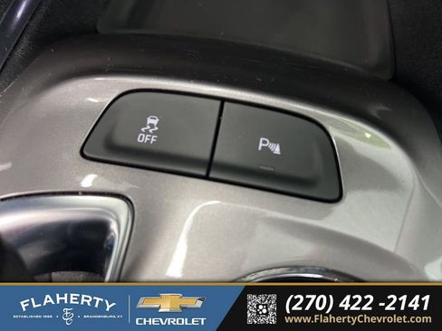 Used 2024 Chevrolet Malibu LT image 30