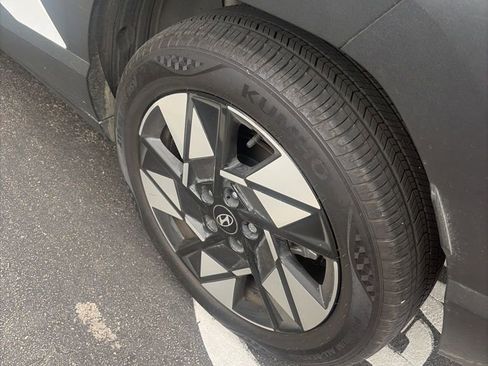 Used 2024 Hyundai Kona SEL w/ Convenience Package image 10