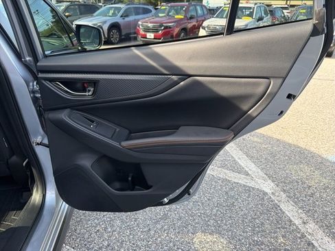 Used 2023 Subaru Crosstrek 2.5i Limited w/ Moonroof Package image 25