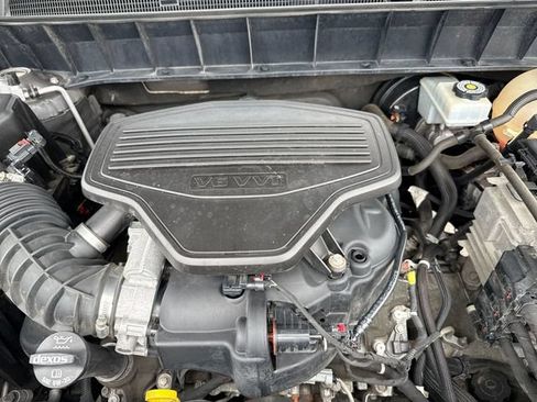 Used 2019 GMC Acadia Denali AWD/4WD image 27