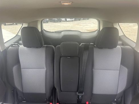 Used 2017 Ford Escape SE image 23