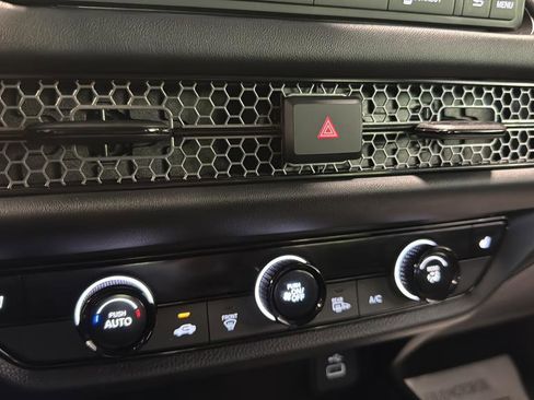 Used 2023 Honda HR-V Sport image 20