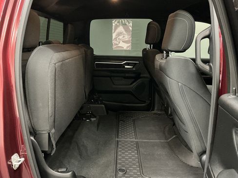 Used 2024 RAM 1500 Big Horn AWD/4WD image 32