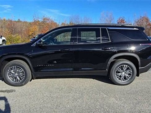 New 2026 Chevrolet Traverse LT w/ Driver Confidence Package image 5