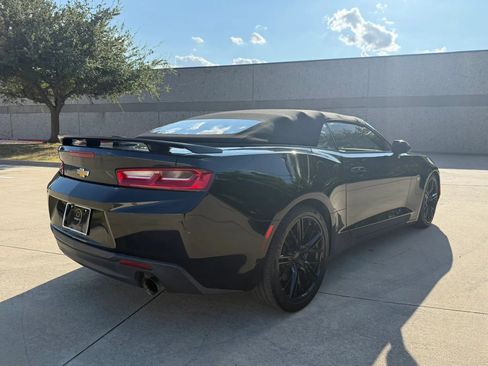 Used 2018 Chevrolet Camaro SS RWD image 9