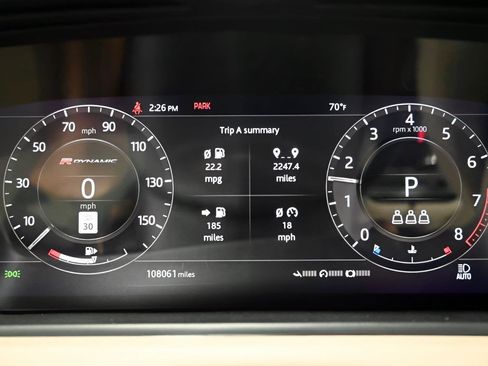 Used 2020 Land Rover Range Rover Velar R-Dynamic S AWD/4WD image 32