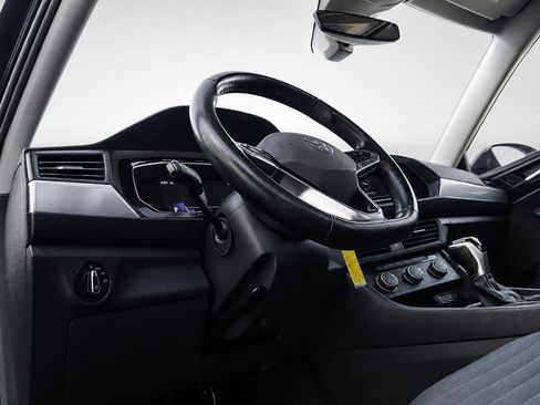 Used 2024 Volkswagen Jetta S FWD image 27