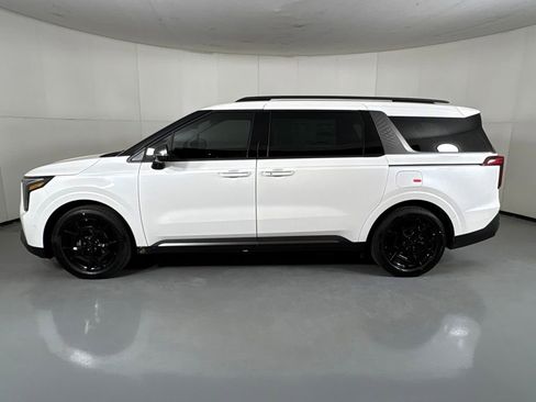 New 2026 Kia Carnival SX Prestige FWD image 4
