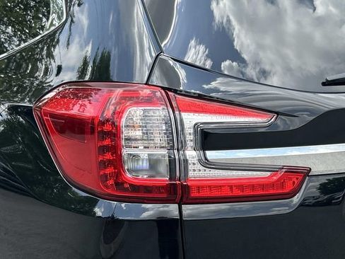 Used 2023 Subaru Ascent Limited AWD/4WD image 11