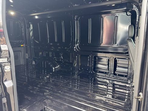 New 2026 Ford Transit 250 148 Medium Roof image 6