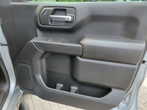 Used 2025 Chevrolet Silverado 1500 Custom AWD/4WD image 40