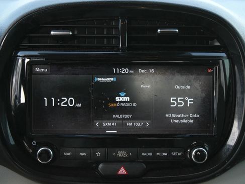 Used 2020 Kia Soul EX image 21