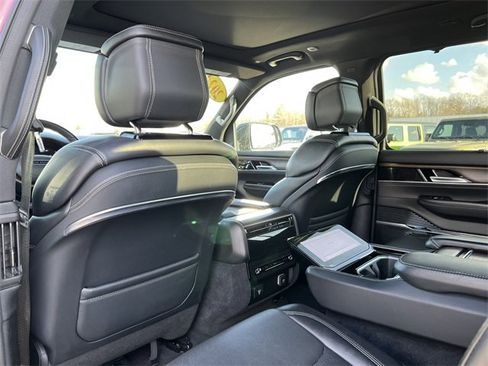 Certified 2024 Jeep Grand Wagoneer L 4WD image 35