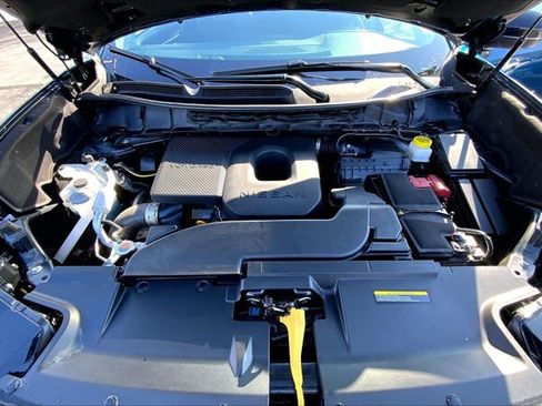 Used 2025 Nissan Murano SL image 9