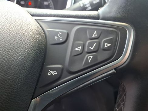 Used 2024 Chevrolet Equinox LT FWD image 20