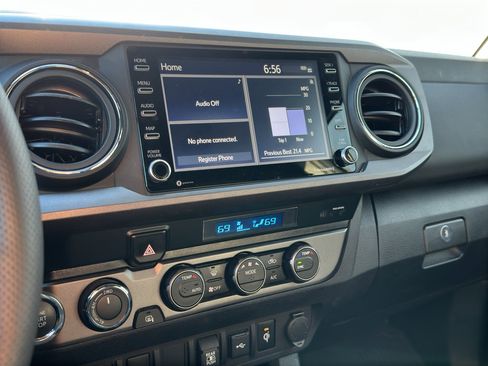 Certified 2023 Toyota Tacoma TRD Off-Road w/ Black Out Package (TMS) image 12