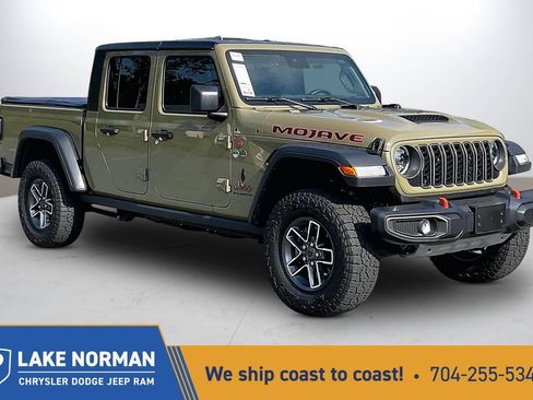 Certified 2025 Jeep Gladiator Mojave w/ Convenience Group AWD/4WD image 1