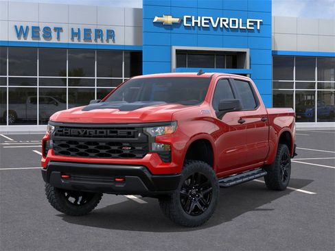 New 2026 Chevrolet Silverado 1500 Custom Trail Boss w/ LPO, Dark Essentials Package image 6
