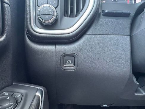 Used 2020 GMC Sierra 1500 AT4 w/ AT4 Premium Package AWD/4WD image 29