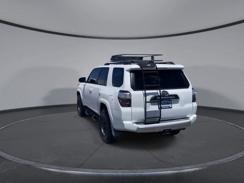 Certified 2019 Toyota 4Runner TRD Off-Road Premium AWD/4WD image 8