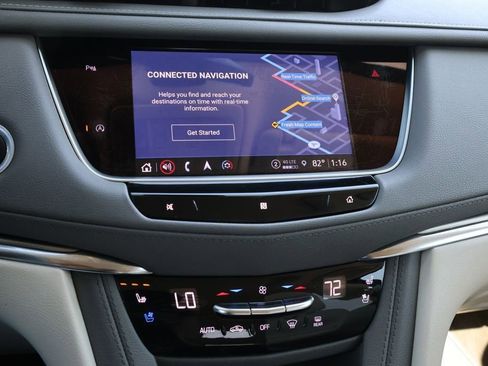 Used 2021 Cadillac XT5 Premium Luxury image 18