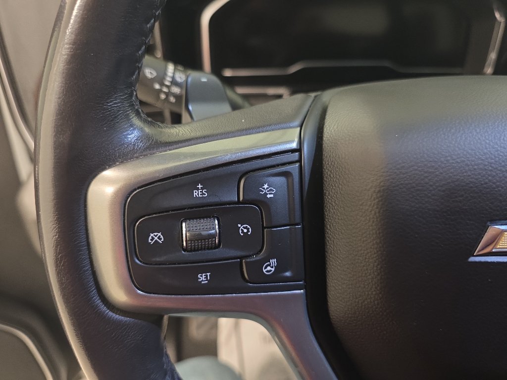 Used 2023 Chevrolet Silverado 1500 LTZ AWD/4WD image 26