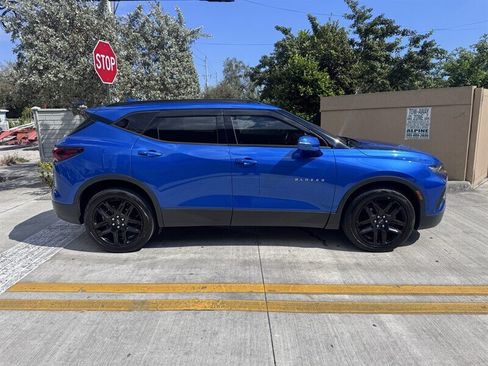 Used 2019 Chevrolet Blazer LT w/ Sound & Technology Package AWD/4WD image 4