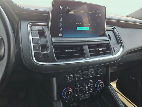 Used 2024 Chevrolet Tahoe LT RWD image 17