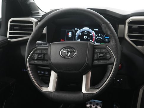 Used 2026 Toyota Sequoia Limited w/ TRD Off-Road Package image 20