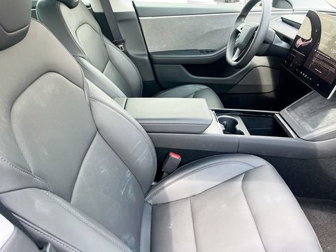 Used 2025 Tesla Model 3 Long Range RWD image 29