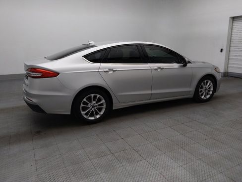 Used 2019 Ford Fusion SE FWD image 10