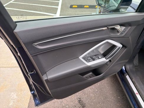 Used 2022 Audi Q3 2.0T Premium image 13