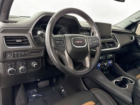 Used 2021 GMC Yukon XL AT4 w/ Rear Media and Nav Package image 4