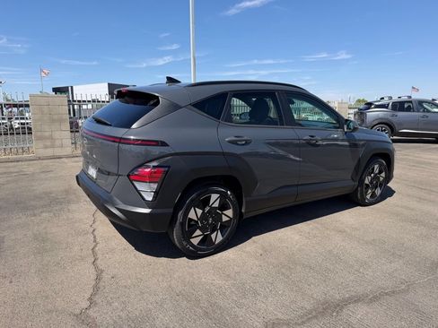 Used 2024 Hyundai Kona SEL FWD image 6